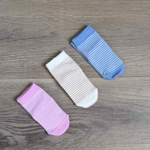Купить оптом носочки смугасті з тормосками 0-6 міс. (тонкі) Купить оптом носочки смугасті з тормосками 0-6 міс. (тонкі)